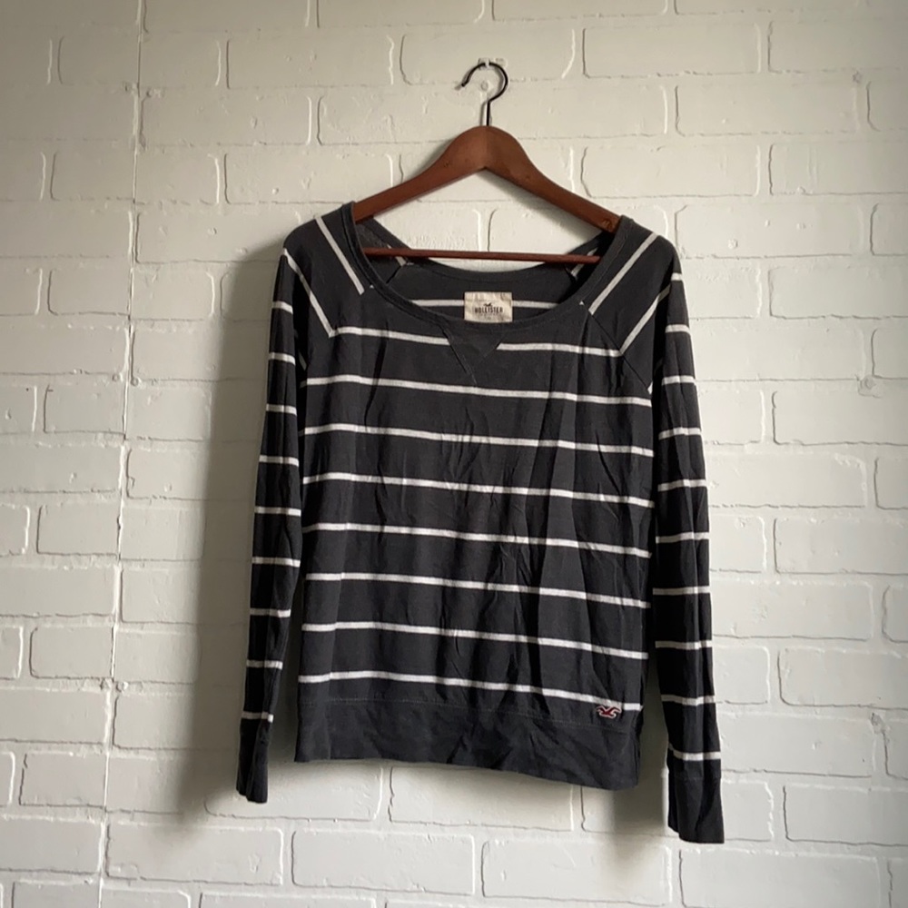 hollister long sleeve striped tee